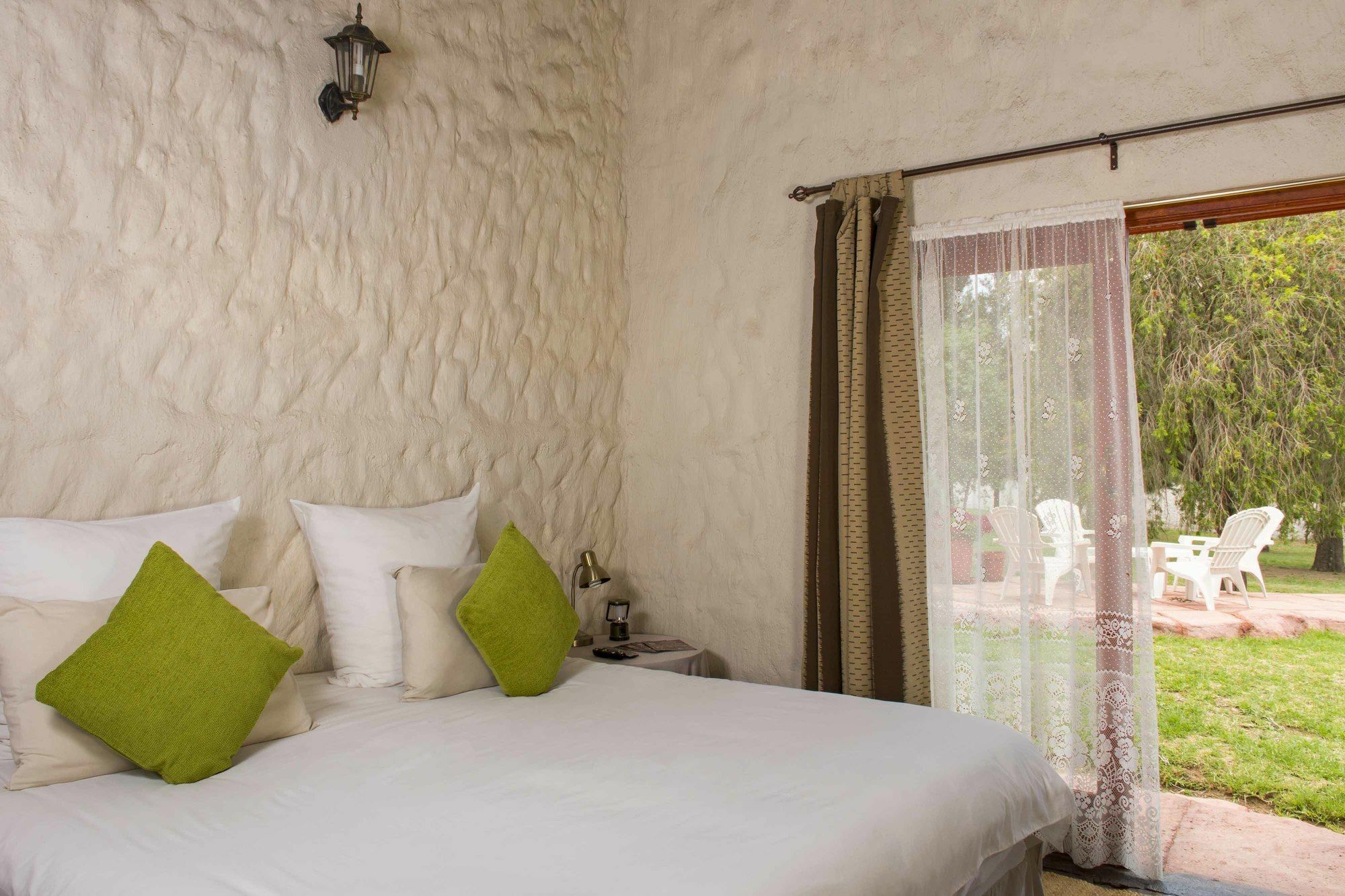By Bush Telegraph Lodge Йоханесбург Екстериор снимка